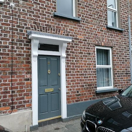 Queens Quarter Holiday Homes (Adults Only) Belfast Exterior photo